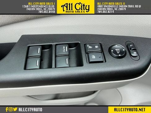 Used 2012 Honda CR-V EX image 26