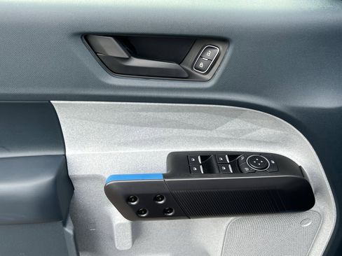 New 2025 Ford Maverick XLT w/ Equipment Group 302A image 15