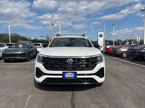 New 2026 Volkswagen Atlas Cross Sport SEL R-Line AWD/4WD image 4
