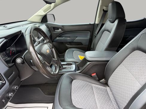 Used 2016 Chevrolet Colorado Z71 image 16