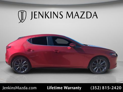 Used 2021 MAZDA MAZDA3 s image 1