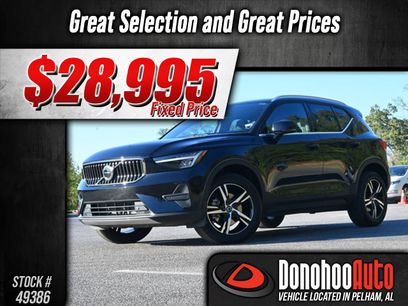 Used 2025 Volvo XC40 B5 Core