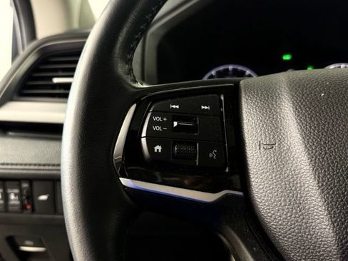 Used 2025 Honda Odyssey EX-L image 31