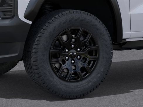New 2026 Chevrolet Colorado Trail Boss AWD/4WD image 9