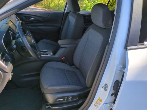 Used 2022 Chevrolet Equinox LT image 18