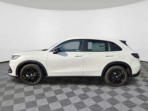 New 2026 Honda HR-V Sport image 3