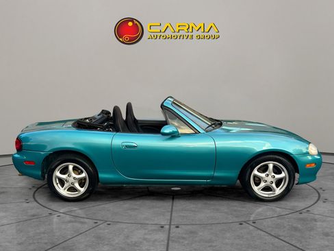 Used 2002 MAZDA MX-5 Miata LS image 6