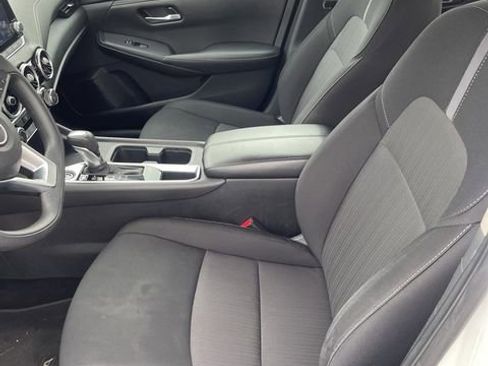 Used 2024 Nissan Sentra SV image 4