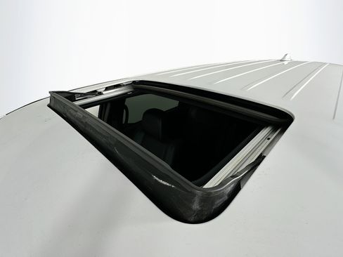 Used 2022 Dodge Durango GT image 21