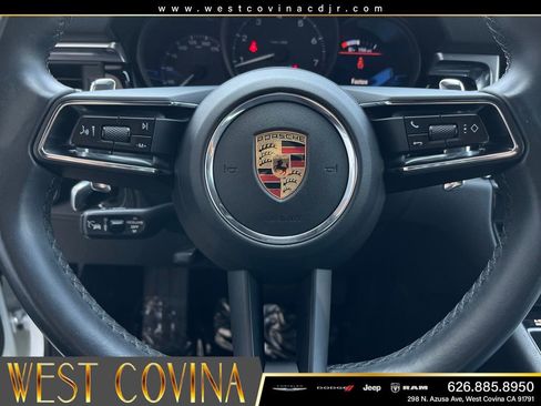 Used 2023 Porsche Macan AWD/4WD image 16