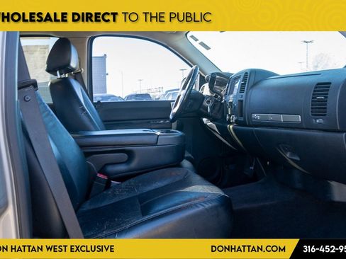 Used 2009 Chevrolet Silverado 1500 LT w/ Texas Edition image 23