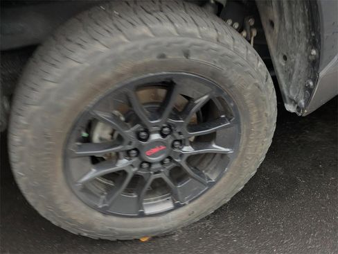 Used 2023 Toyota Tundra SR5 w/ SR5 Convenience Package image 9