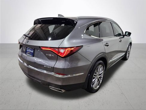 Used 2024 Acura MDX SH-AWD w/ Advance Package image 8
