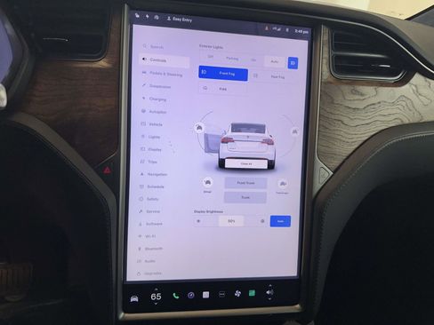 Used 2020 Tesla Model X Long Range image 24