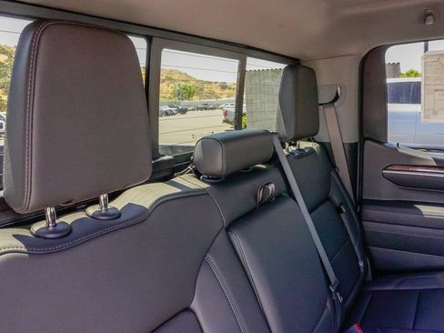 New 2026 GMC Sierra 1500 Elevation w/ Elevation Premium Package AWD/4WD image 11