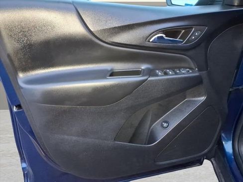 Used 2022 Chevrolet Equinox LT image 13