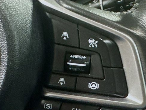 Used 2021 Subaru Forester Premium image 17