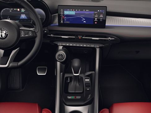 New 2026 Alfa Romeo Tonale Base w/ Red Premium Package image 25