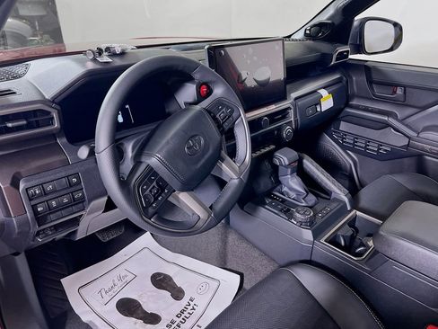 New 2026 Toyota 4Runner TRD Off-Road AWD/4WD image 10