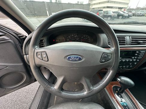 Used 2003 Ford Taurus SEL image 14