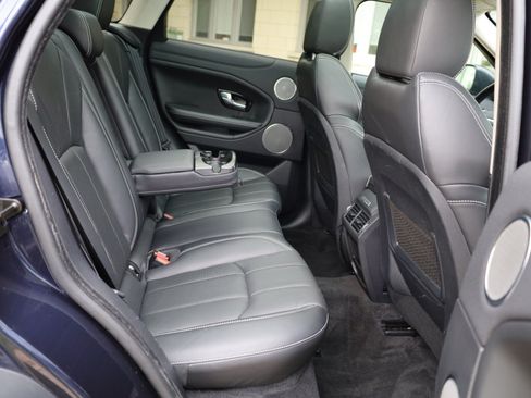 Used 2018 Land Rover Range Rover Evoque HSE AWD/4WD image 36