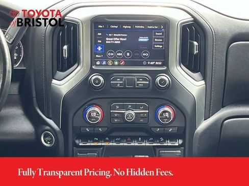Used 2020 Chevrolet Silverado 1500 LT Trail Boss w/ Midnight Edition AWD/4WD image 16