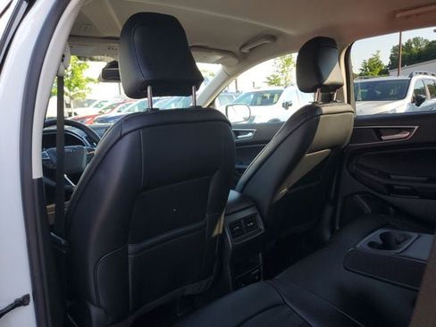 Used 2023 Ford Edge SEL w/ Convenience Package AWD/4WD image 12