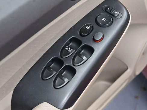 Used 2011 Honda Civic LX image 11