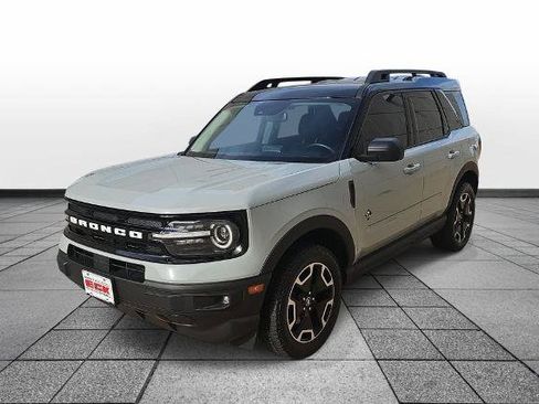 Certified 2023 Ford Bronco Sport Outer Banks w/ Tech Package AWD/4WD image 1