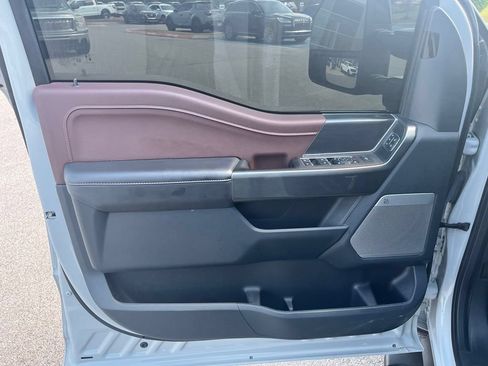 Used 2023 Ford F150 Lariat w/ Equipment Group 502A High AWD/4WD image 9