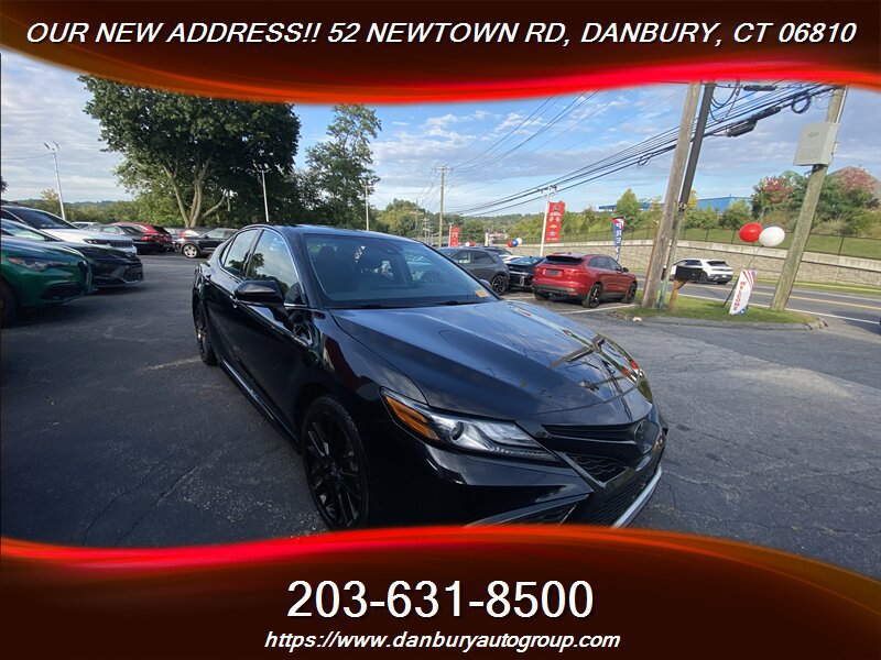 Used 2023 Toyota Camry XSE FWD image 6