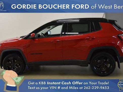 Used 2020 Jeep Compass Latitude AWD/4WD image 2