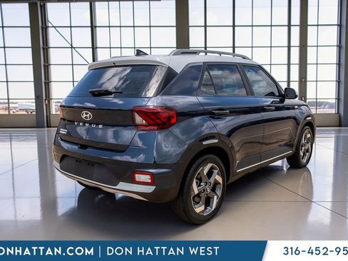 Used 2022 Hyundai Venue Limited FWD image 36