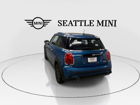 Certified 2024 MINI Cooper 2-Door Hardtop FWD image 9
