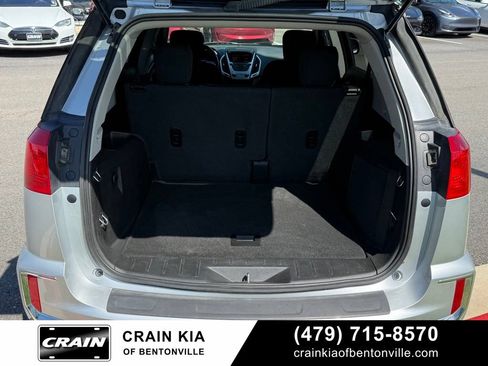 Used 2017 GMC Terrain SLE w/ Convenience Package FWD image 28