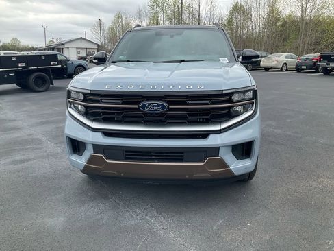 New 2026 Ford Expedition King Ranch AWD/4WD image 2