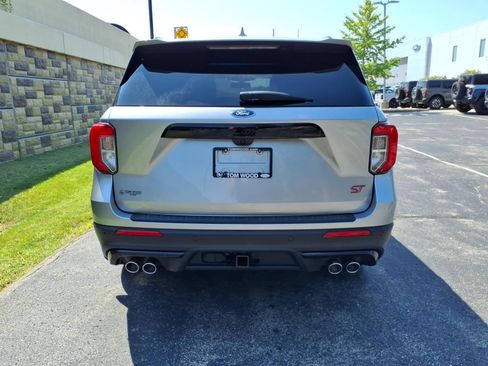 Used 2020 Ford Explorer ST w/ ST Street Pack AWD/4WD image 9