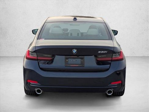 New 2026 BMW 330i Sedan w/ Premium Package image 8