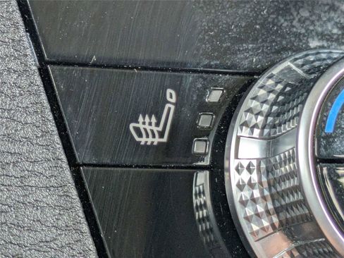 Used 2025 Mitsubishi Outlander ES AWD/4WD image 24