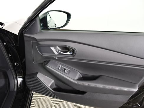 Certified 2025 Honda Accord Sport image 40