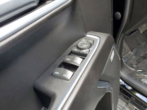 Used 2022 GMC Sierra 1500 SLT w/ SLT Convenience Package image 19