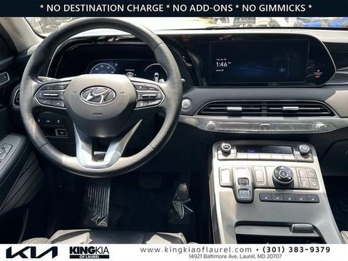 Used 2022 Hyundai Palisade Limited AWD/4WD image 2