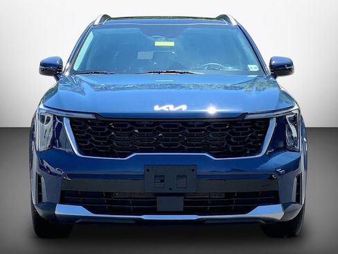 Used 2024 Kia Sorento S w/ Panoramic Sunroof Package FWD image 5