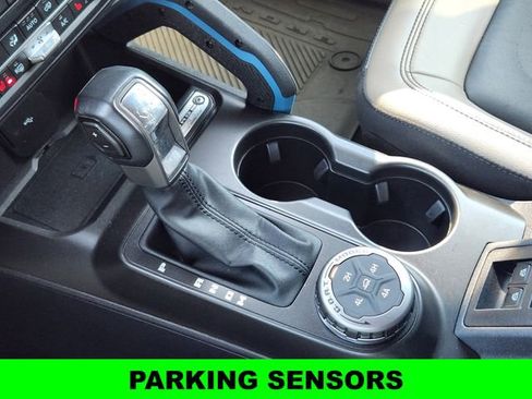 Used 2022 Ford Bronco Wildtrak image 21