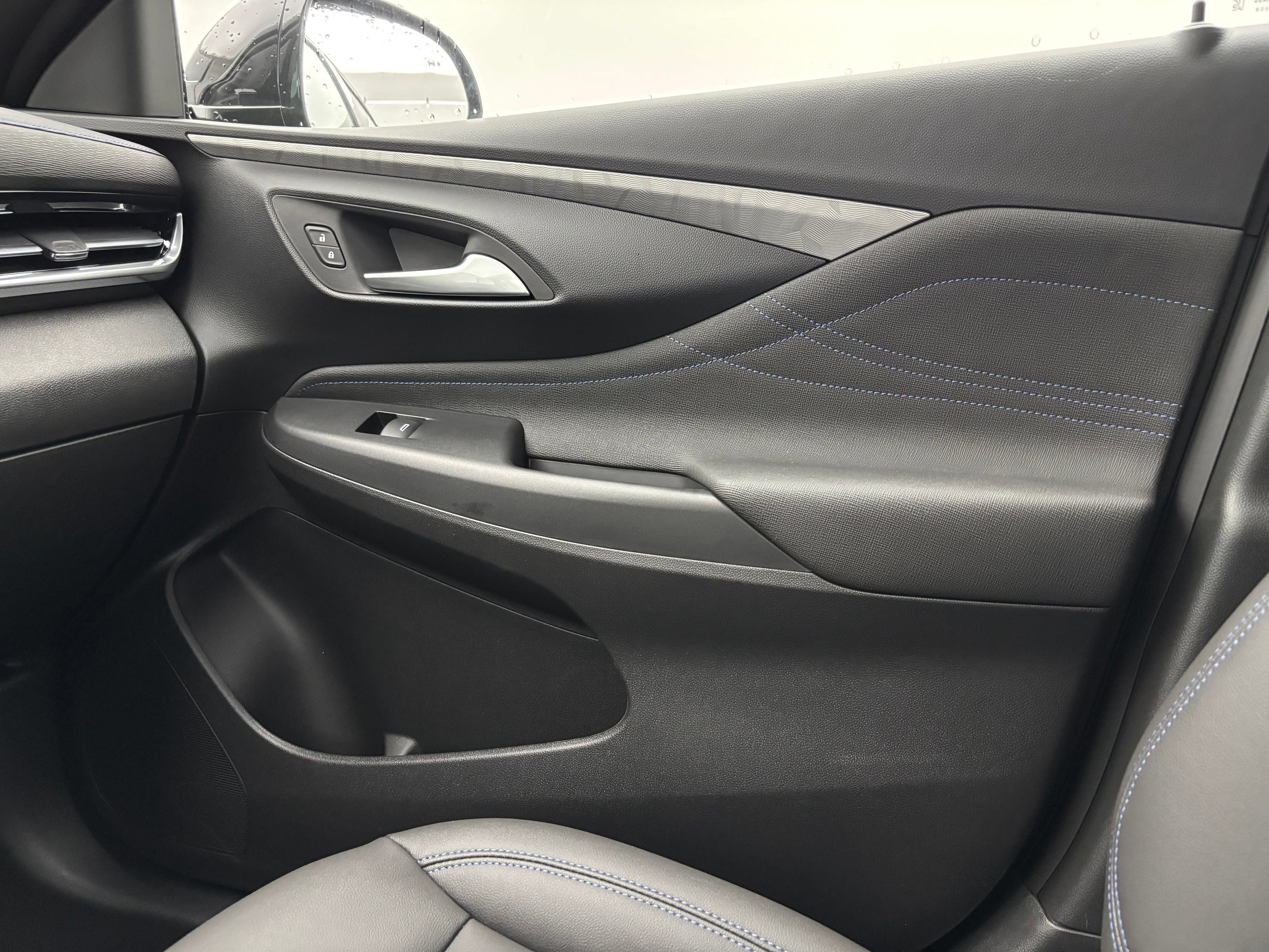 New 2026 Buick Envista Sport Touring w/ Convenience I Package FWD image 37