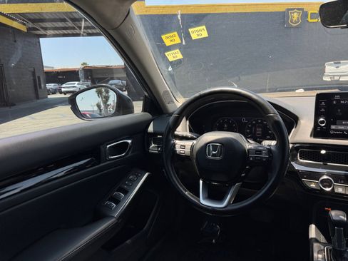 Used 2024 Honda Civic Touring image 17