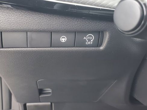 New 2026 Nissan Kicks SR image 11