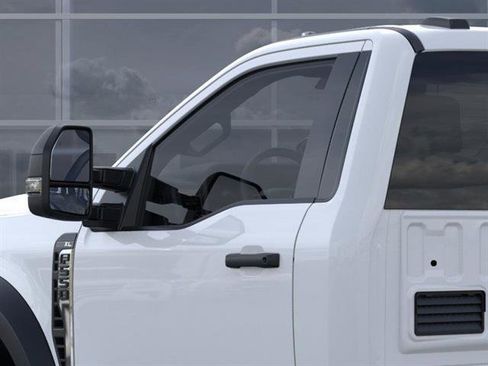 New 2026 Ford F550 XL image 21