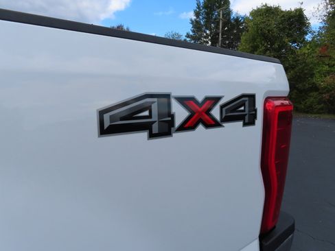 Used 2019 Ford F250 XLT image 16