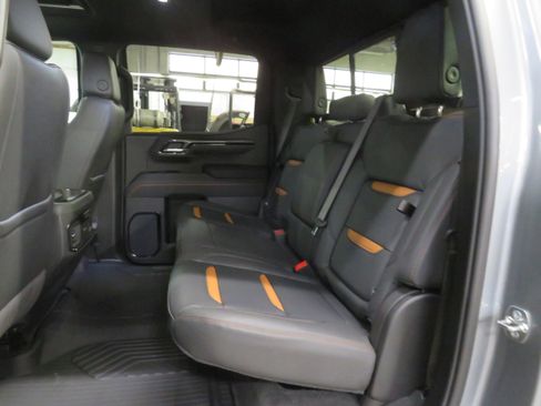 New 2026 GMC Sierra 1500 AT4 w/ AT4 Premium Package image 9